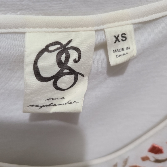 Anthropologie One September Embroidered Calliope - Picture 5 of 7